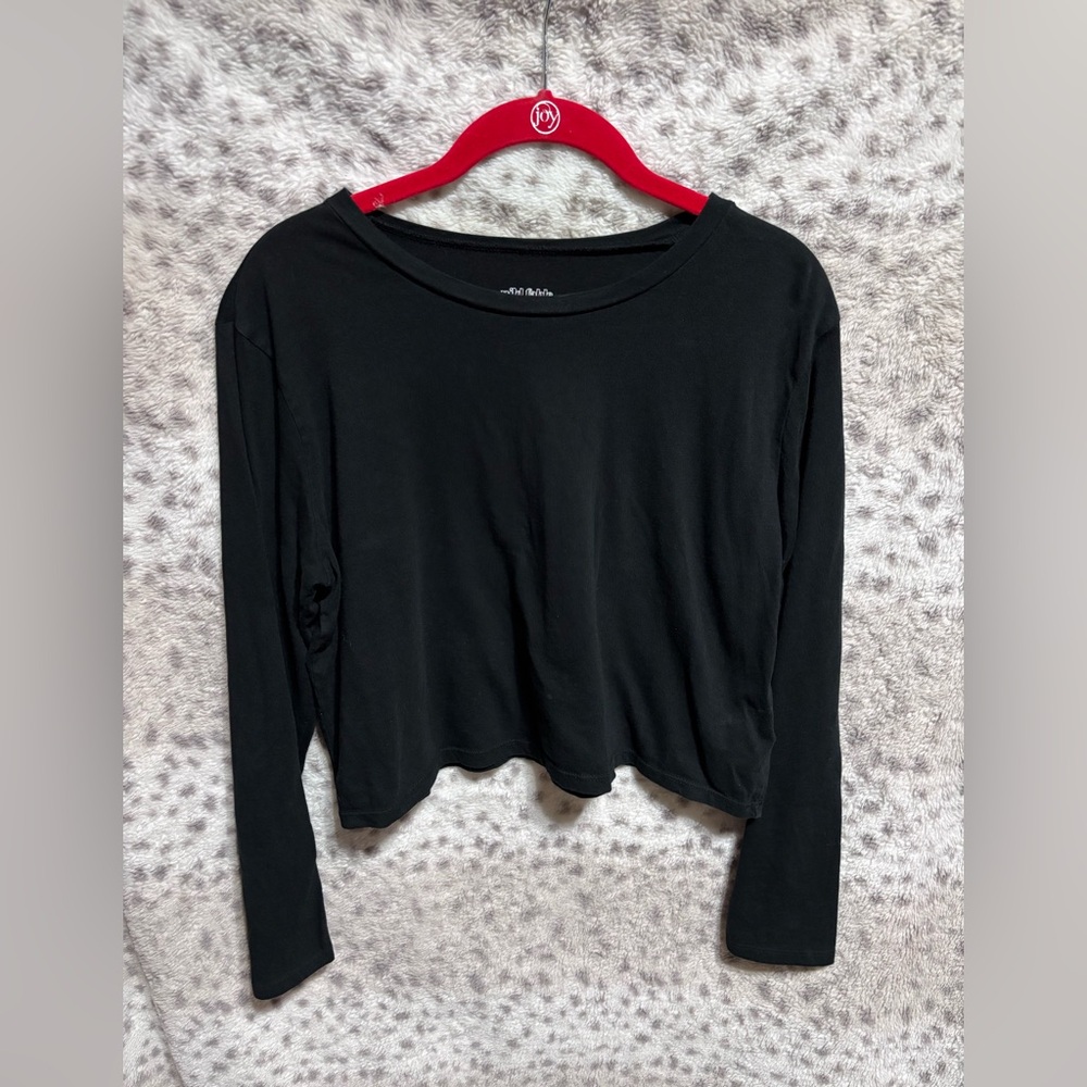 WOMENS WILD FABLE BLACK CROPPED TOP